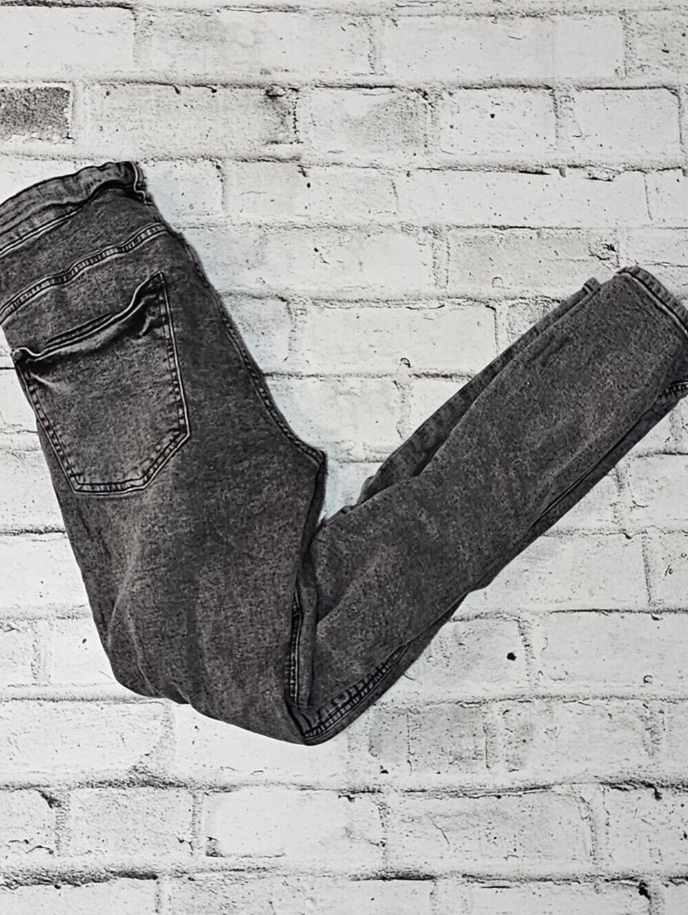 H&M Divided Distressed Skinny Jeans Gray Acid Wash Moto Size 31